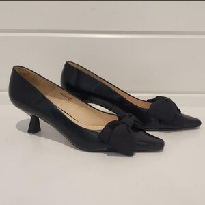 Patent Leather Black Women's Heels with Bow